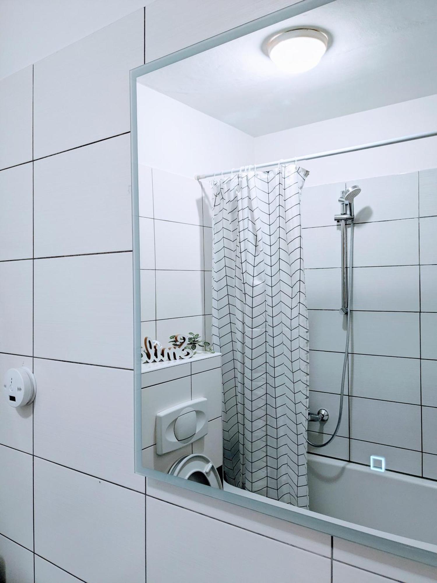 Doma-Lu Apartment-Near Airport And Highway- Free Parking Velika Mlaka Exterior foto