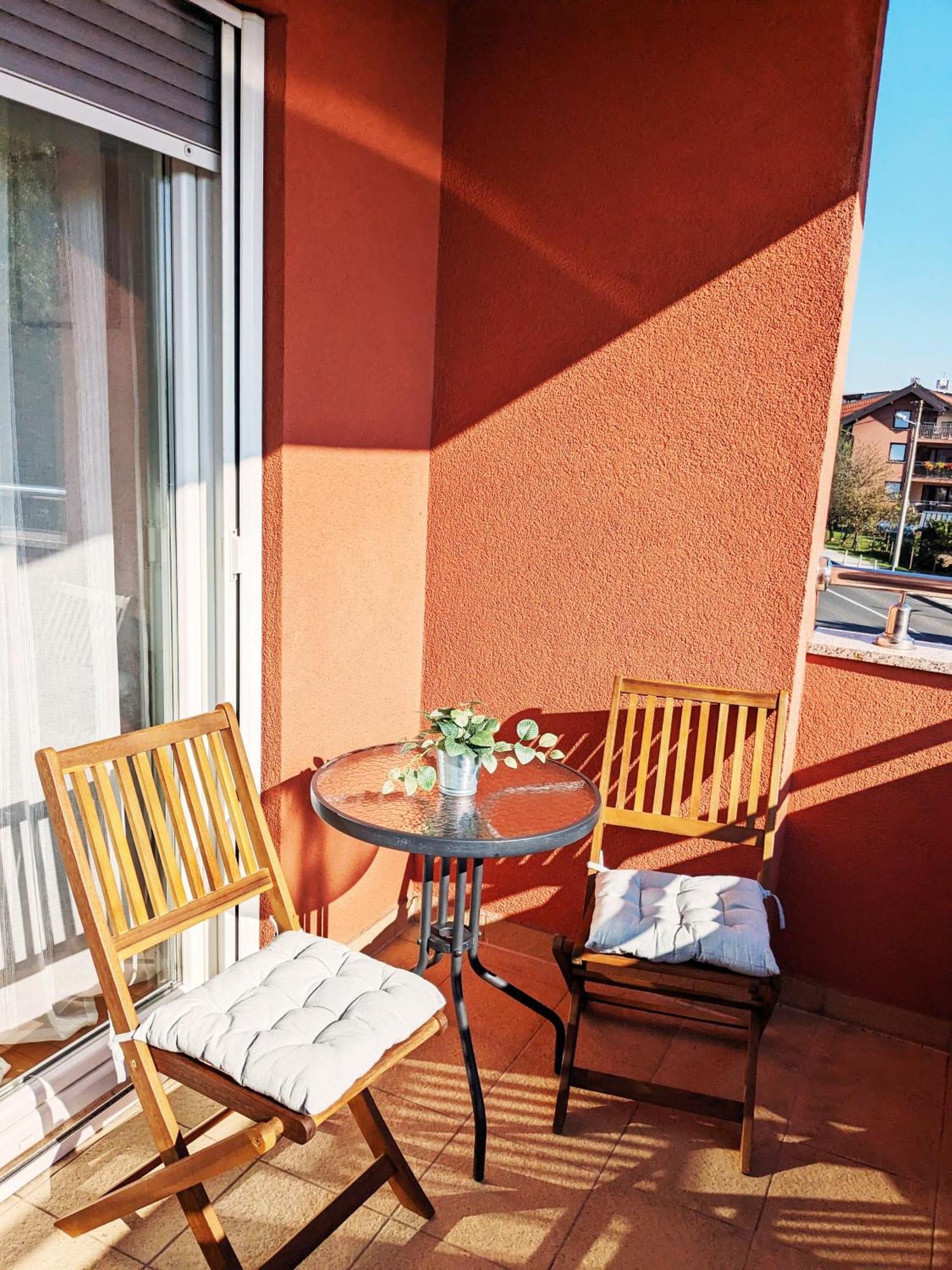 Doma-Lu Apartment-Near Airport And Highway- Free Parking Velika Mlaka Exterior foto